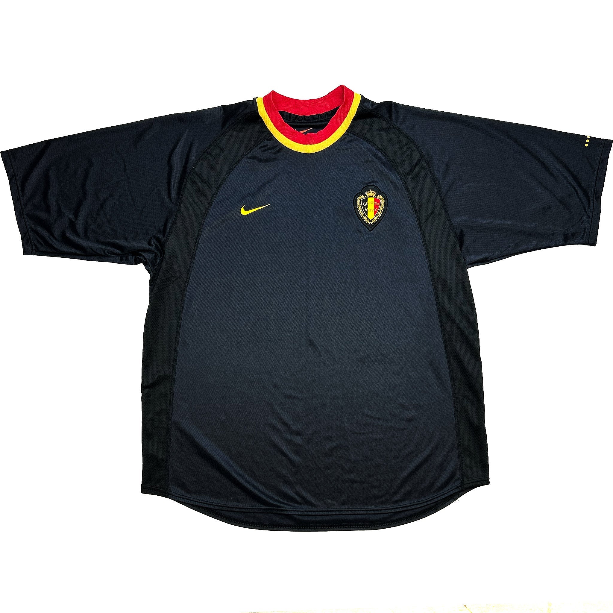 2000-2002 Belgium Away Kit