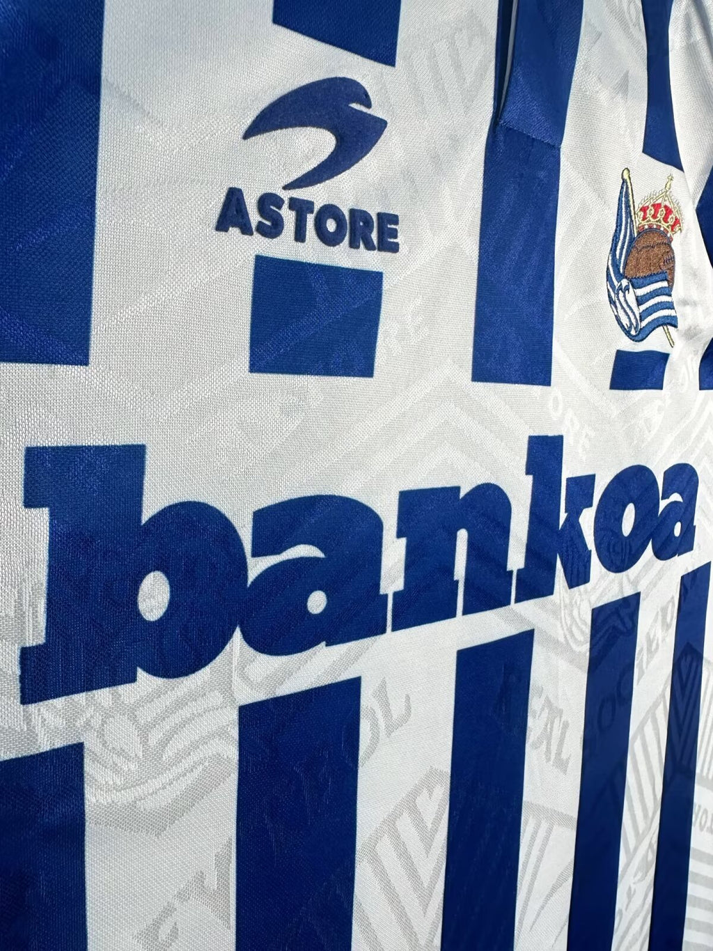 1994-1995 Real Sociedad Home Kit