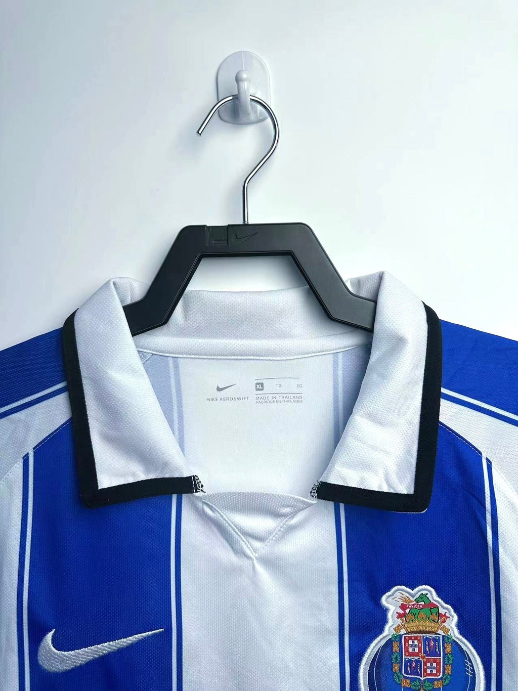 2003-2004 Porto Home Kit