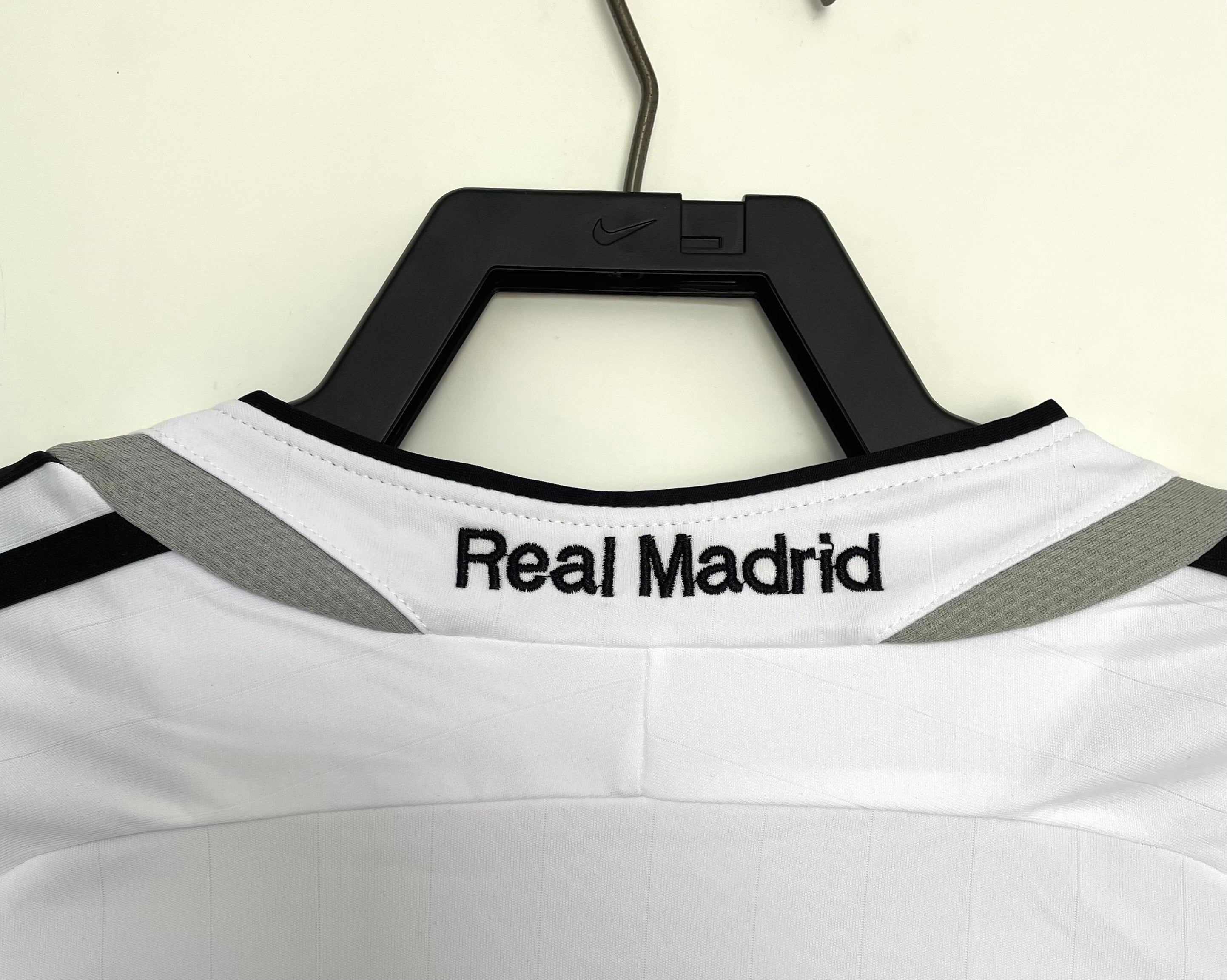 2006-2007 Real Madrid Home Kit