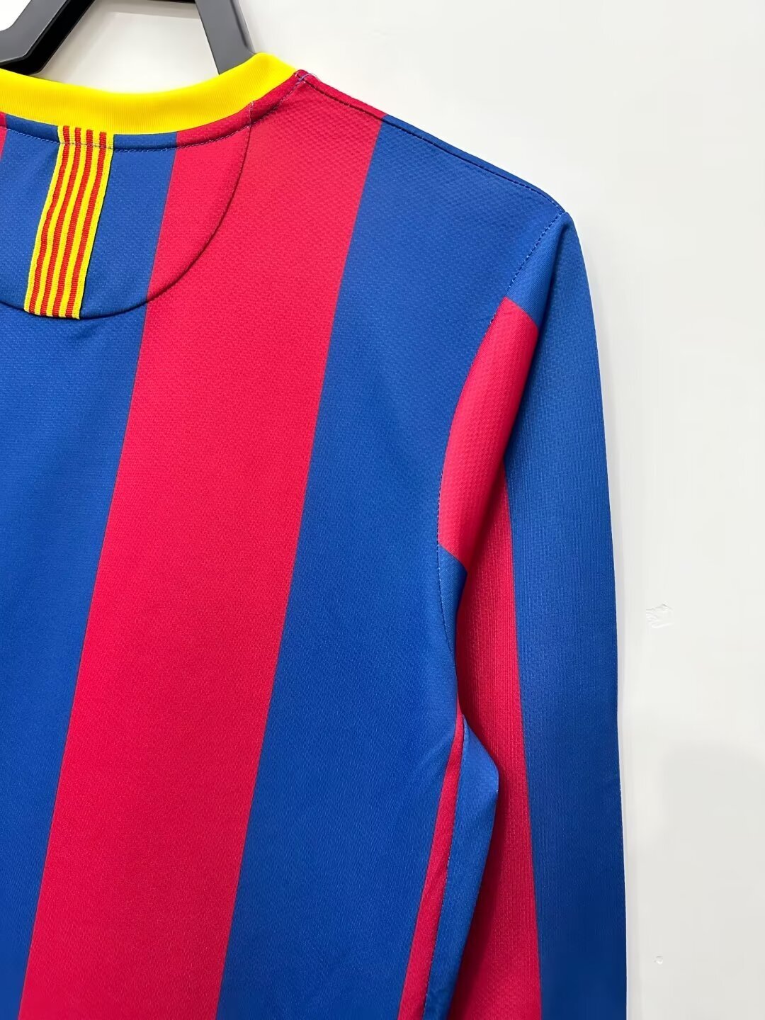 2010-2011 Barcelona Home Kit