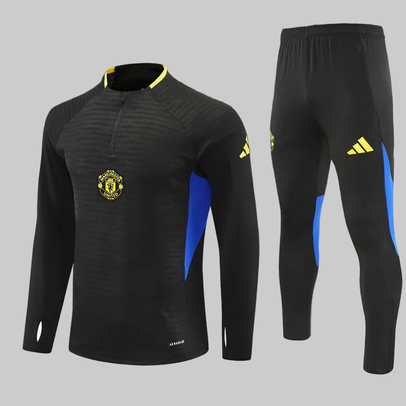 2025-2026 Manchester United Tracksuit