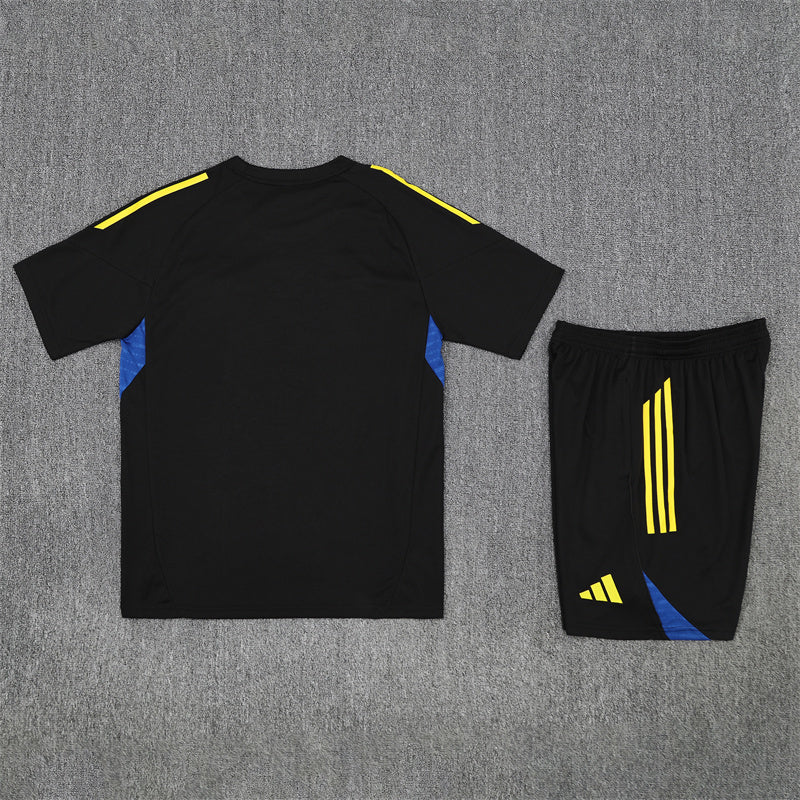 2025-2026 Manchester United Training Kit