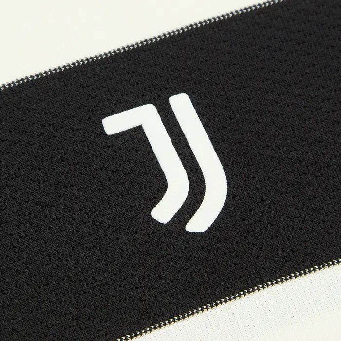 Juventus (Retro Inspired) Fourth Kit 2026